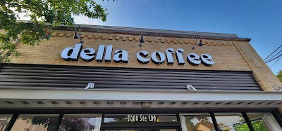 Della Coffee