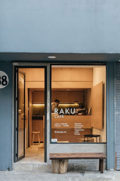 Raku Café