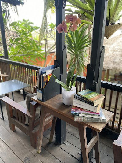 The Hidden Space Ubud Cafe