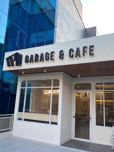 W Garage & Cafe